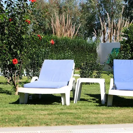 Feronia Villas *